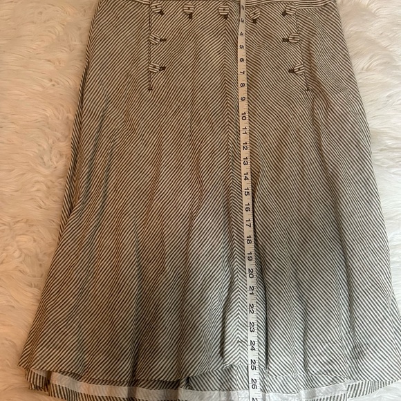 J. Crew Womens Midi Skirt size 6 Gray Striped 100% Linen button detail nautical - Picture 6 of 6